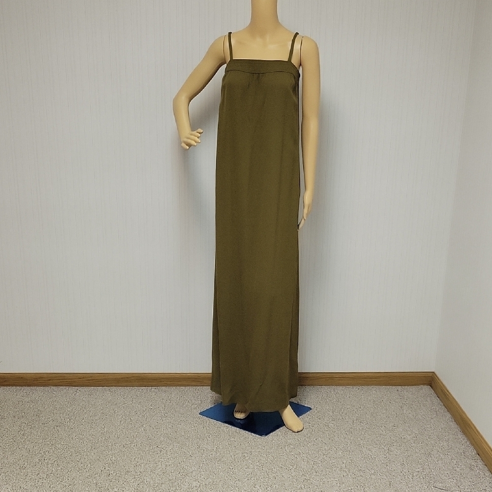 Vince Olive Green silk Maxi Dress women's sz extra small. Adjustable straps